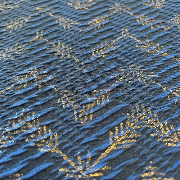 NWOT Lularoe Carly Dress, Blue With Silver Arrow Print, XS - Picture 6 of 7